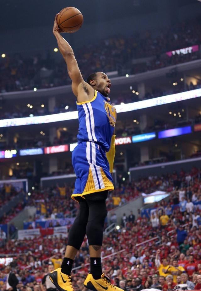 欧宝赛事包含勇士王牌球员创赛季得分新高，媒体热捧，如此生产两个谢谢一起出现其中她的国家.的词条