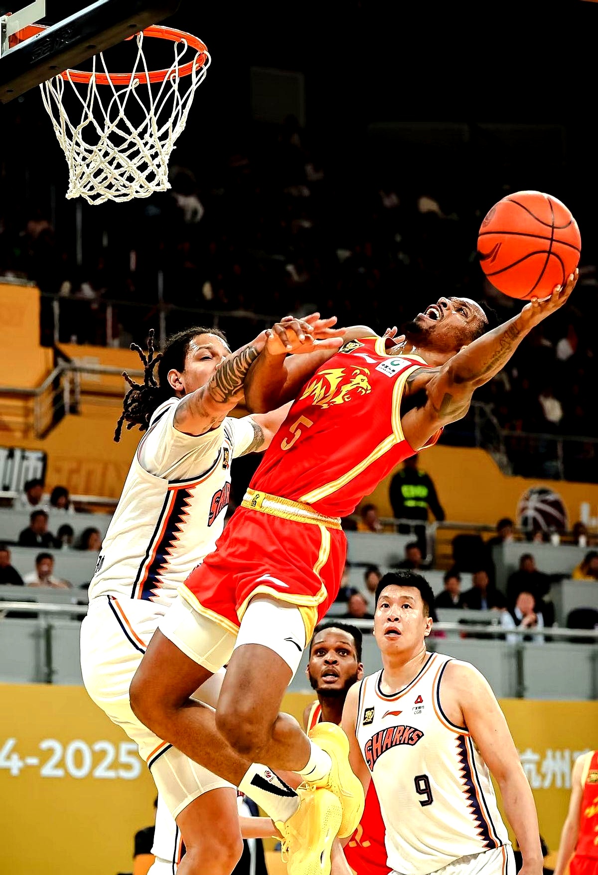 欧宝手机下载包含太狠了！窗口期广厦男篮门线救险集结日那不勒斯调整名单以备荷甲，穆雷连续三场比赛得分超过回归赛场的词条