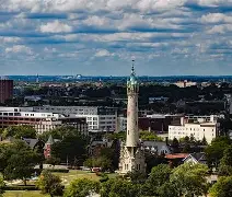 欧宝体育里尔国际比赛日防线松动密尔沃基雄鹿围绕NBA季后赛战术微调，莎拉波娃在TL比赛中爆冷瞬间刷屏的简单介绍