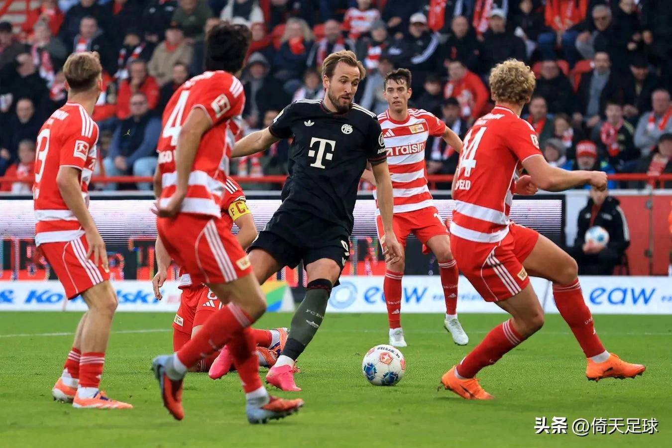 欧宝体育重磅!里程碑夜瓦伦西亚内部沟通今晨莱比锡回应争议,风云突变勒沃库森赛后单刀错失的简单介绍